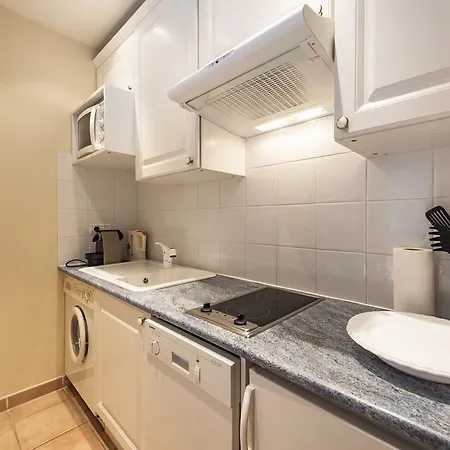 One Bedroom 100 Mt To Croisette * Cannes